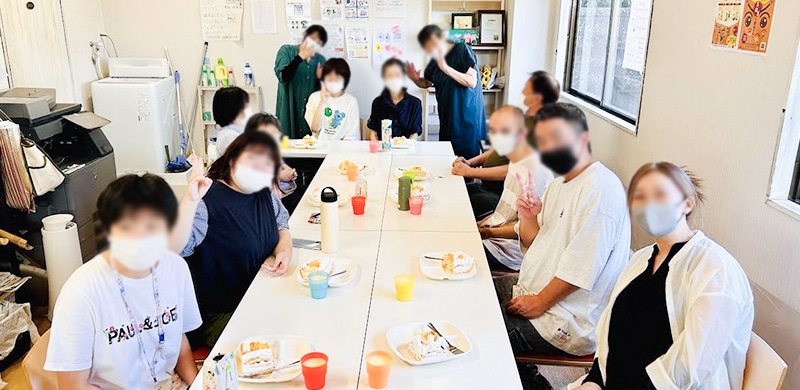 しろつめについて